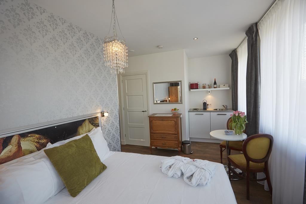 B&B Helmers Amsterdam Room photo
